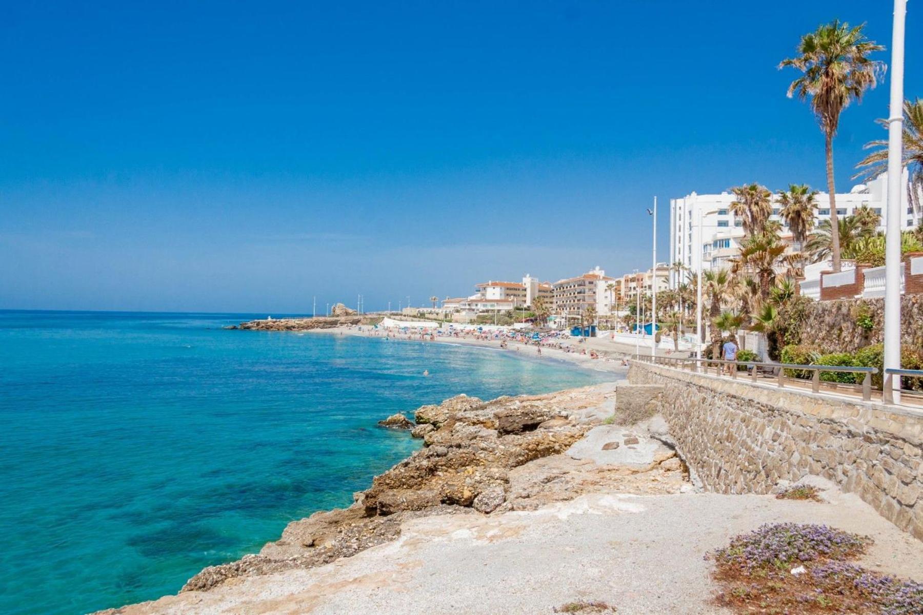 Apartamento en el centro de Nerja Exterior foto